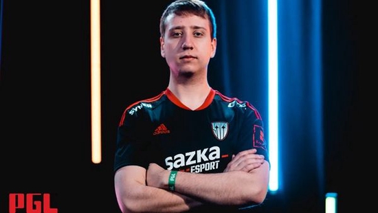 T1战队精彩表现击败iG成功晋级S15瑞士轮